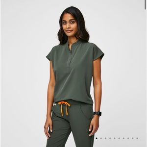 Figs Moss Rafaela Scrub Top